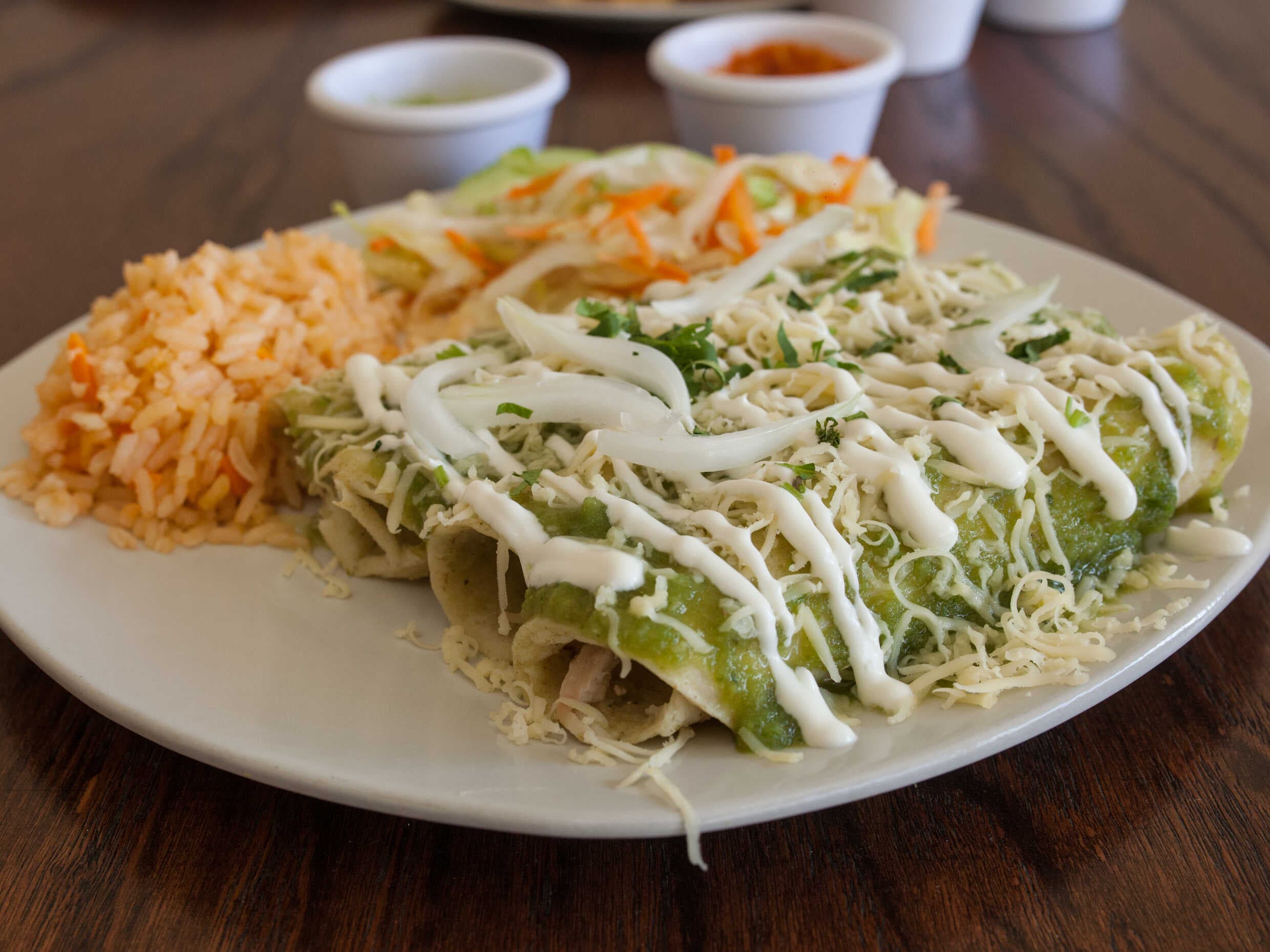 Combo Enchiladas verdes