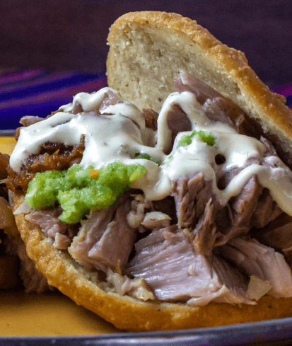 Gordita de carnitas