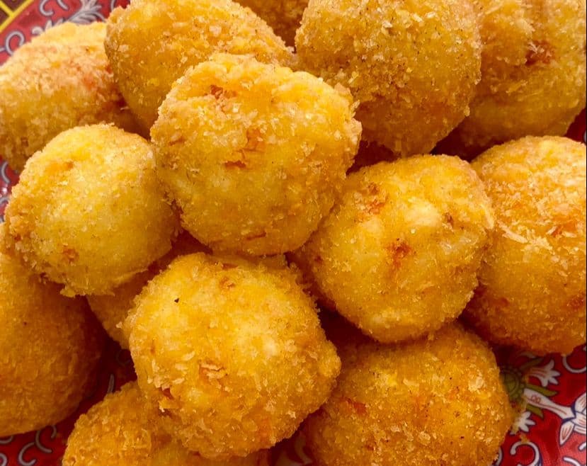 Bolitas de sushi  Frito 1pz 🔥饭团.