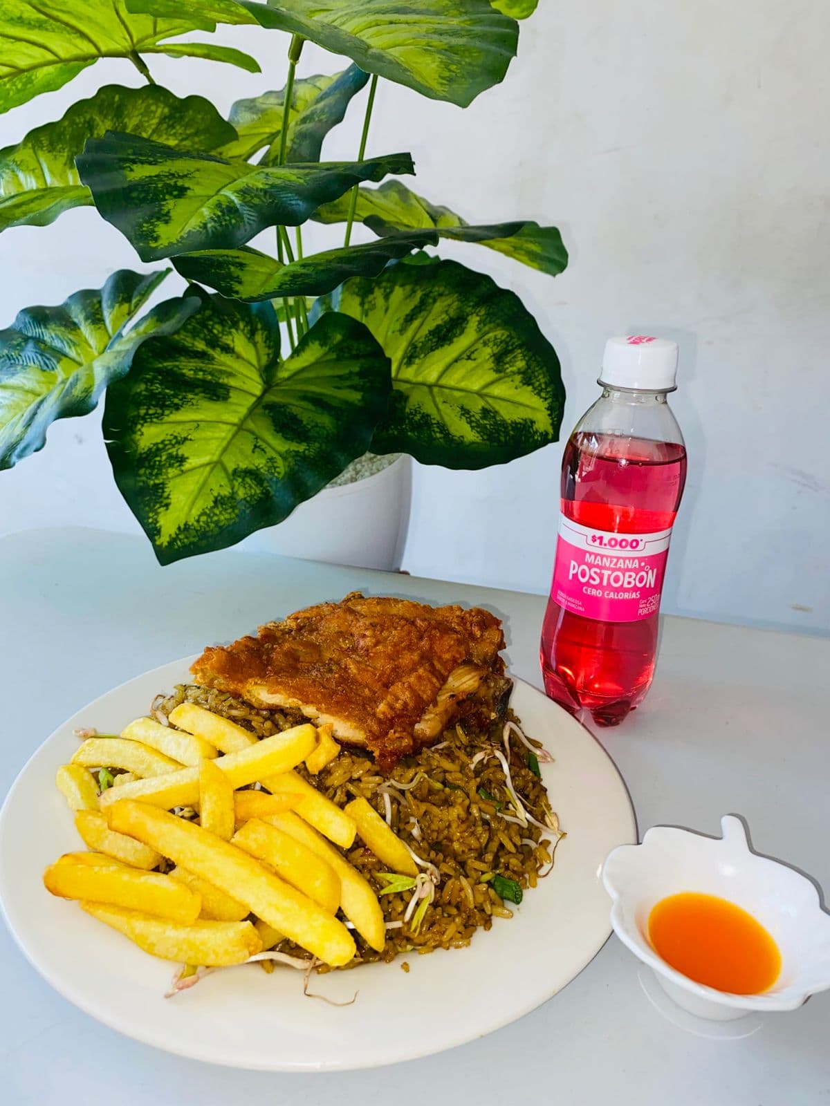 Combo Almuerzo + Papa + Bebida 250ML