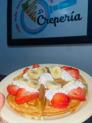 Waffles + Frappé
