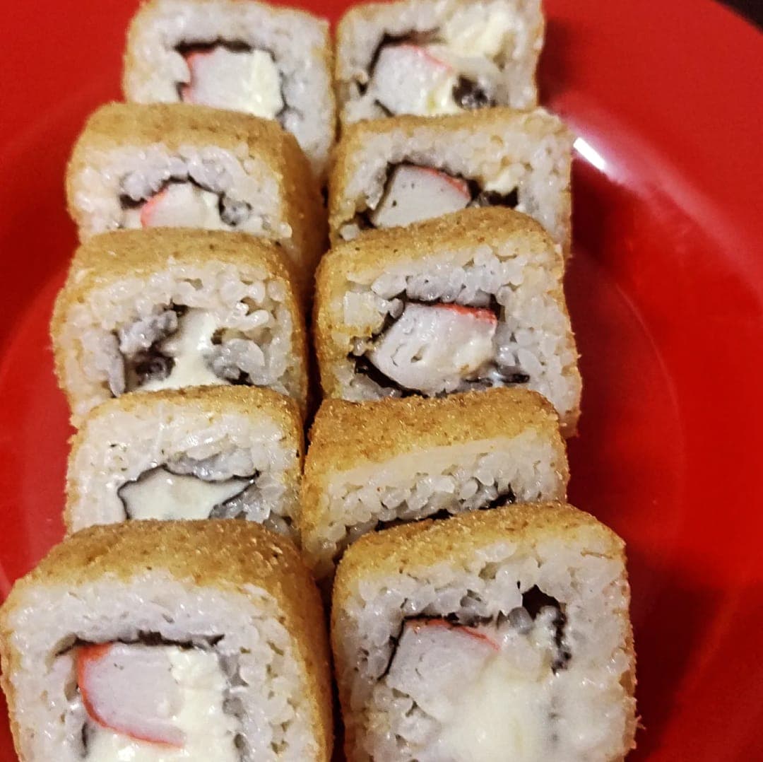 Makis Empanizados de Cangrejo