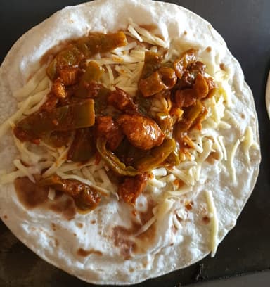 Quesadilla con guisado