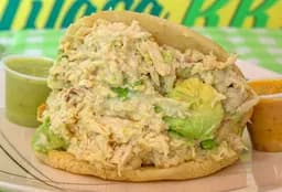 Arepa Reina Pepeada