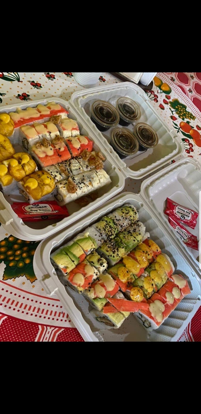 40 ROLLOS DE SUSHI 🥰5  A ELEGIR🍣🥰
