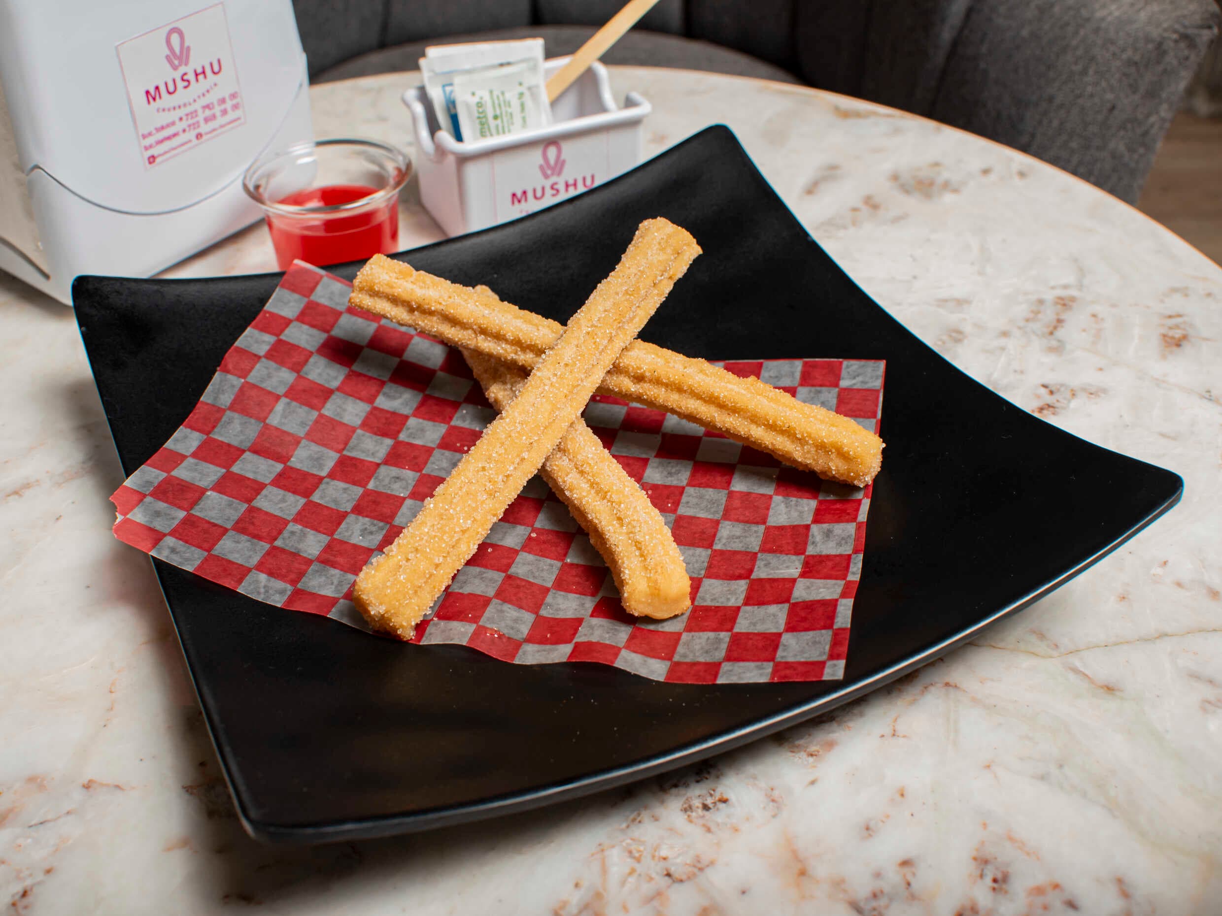 3 Piezas de Churros Clásicos