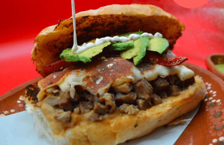 Torta de Arrachera