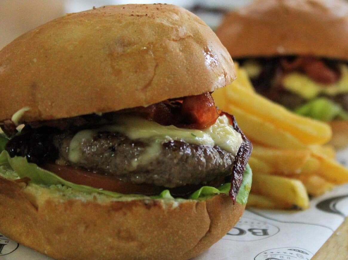 Hamburguesa de Arrachera