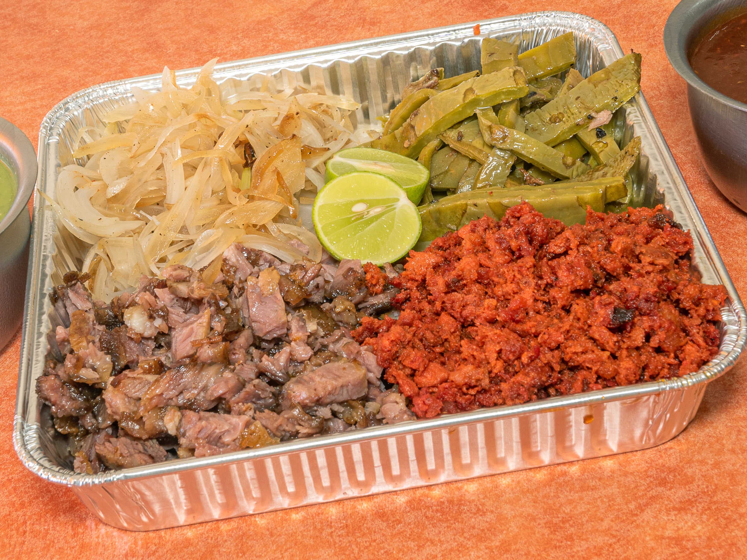 Charola de Longaniza T
