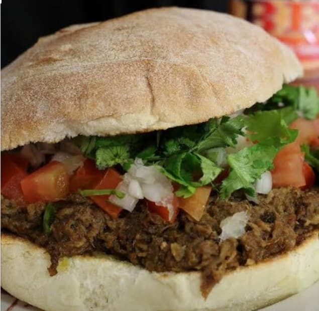 Lonche de Barbacoa