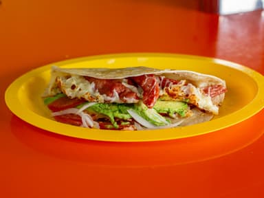 Quesadilla de Salchicha