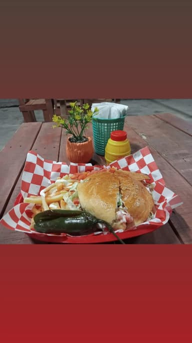 Hamburguesa con Papas