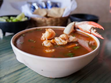 Caldo de Camarón Medio Litro