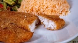 Filete empanizado 2 piezas