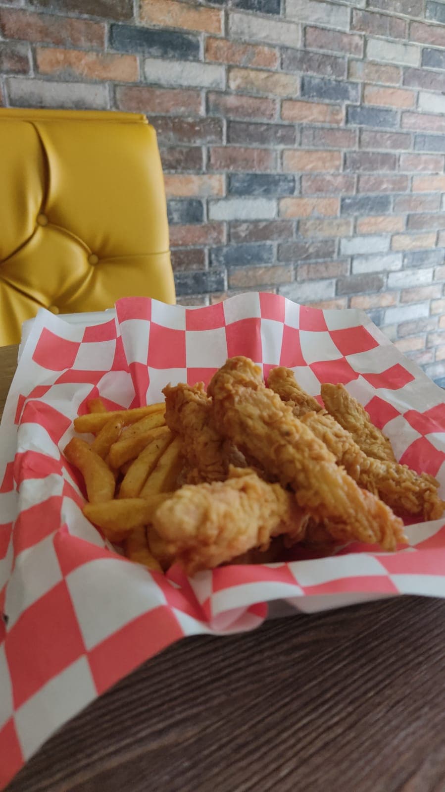 Khans Tenders