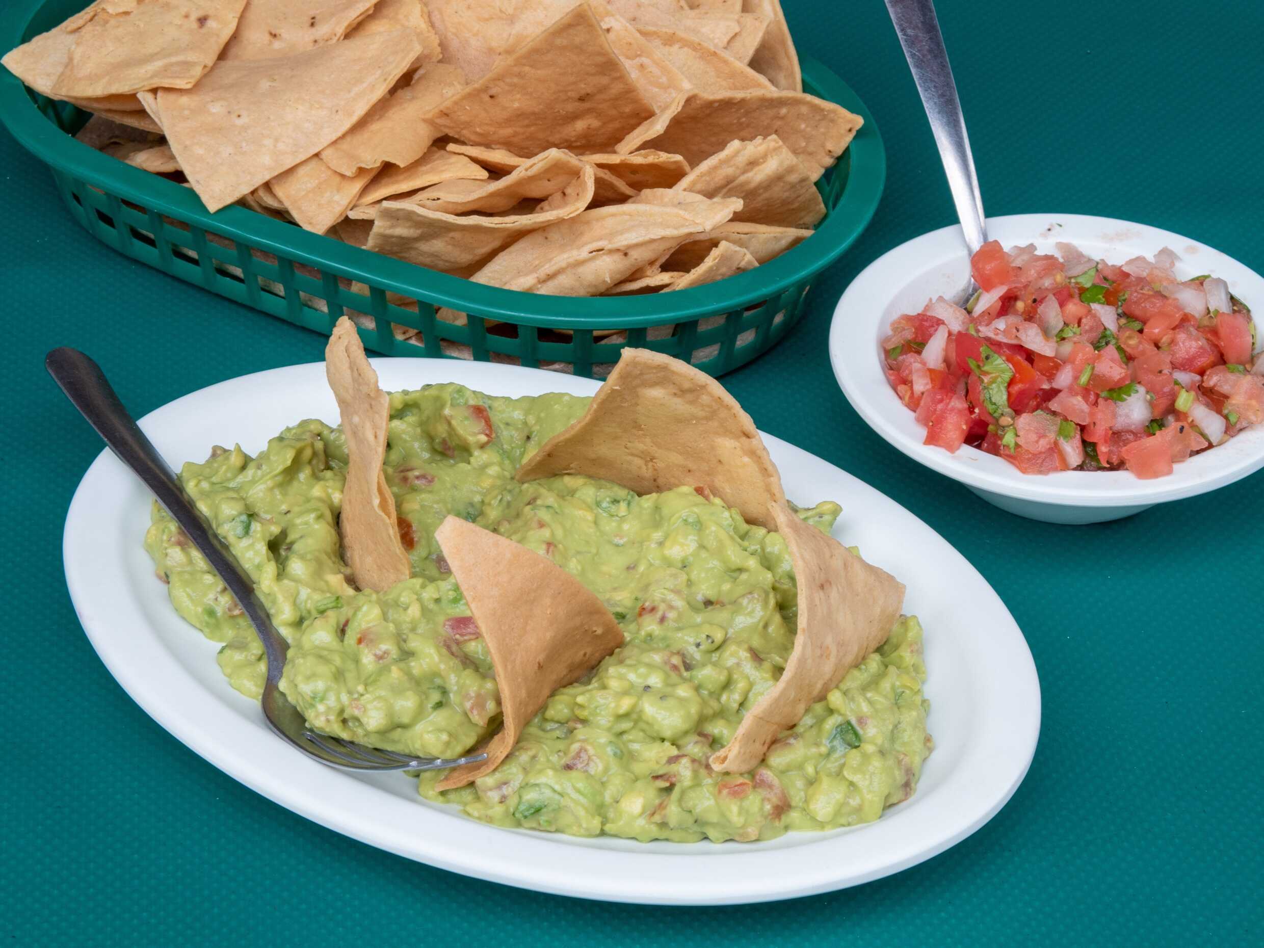 Guacamole con Totopos