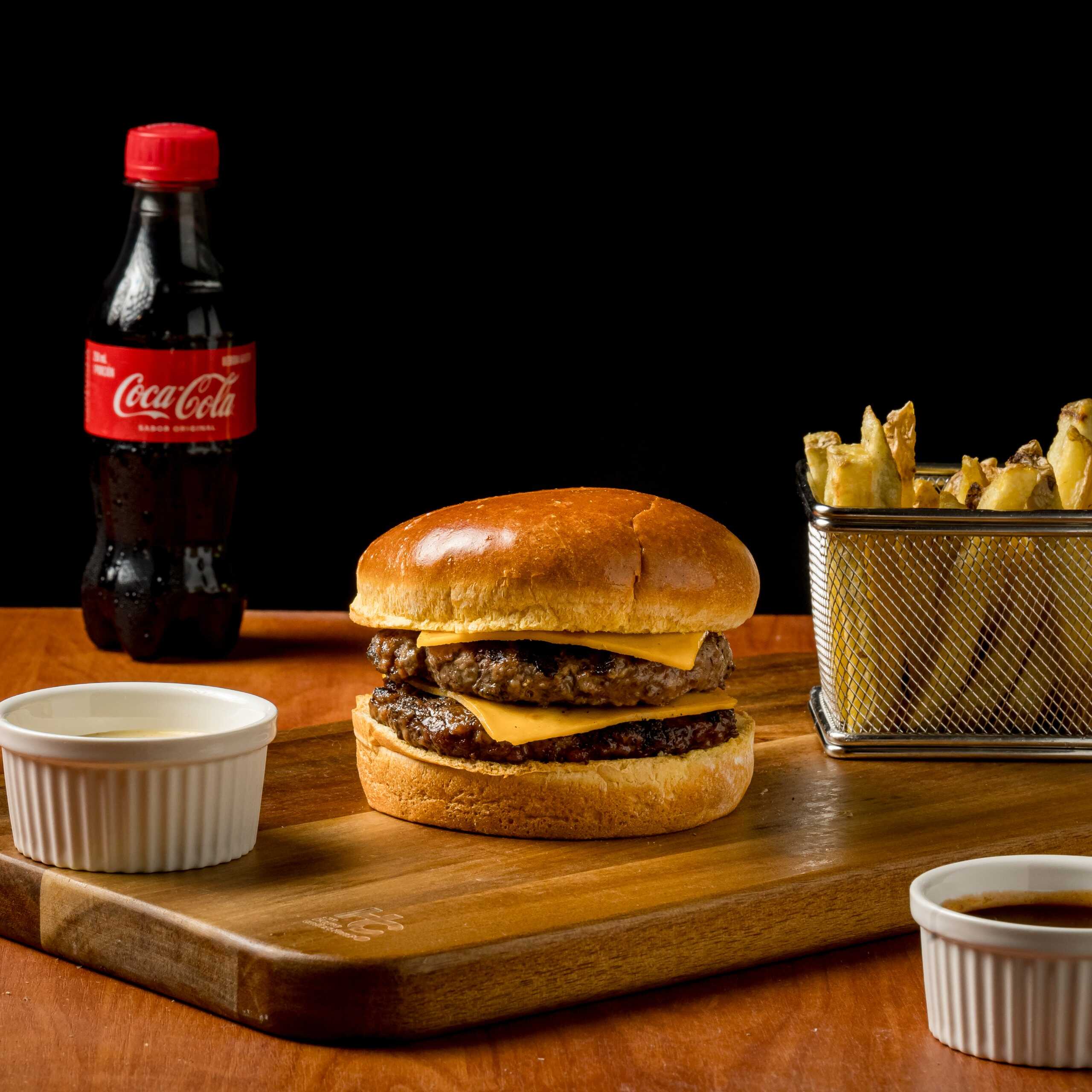 Combo Favorito Doble Cheese Burger🔝