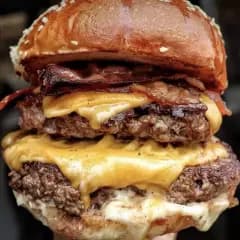 Burguer First (Plaza Galerias)