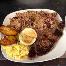 Calentao con carne