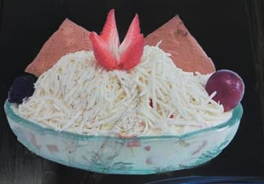 Ensalada de frutas corriente.