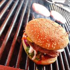Hamburguesa Oaxaqueña