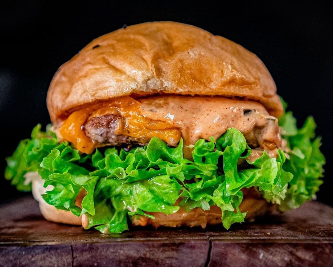 Hamburguesa Clásica de Res