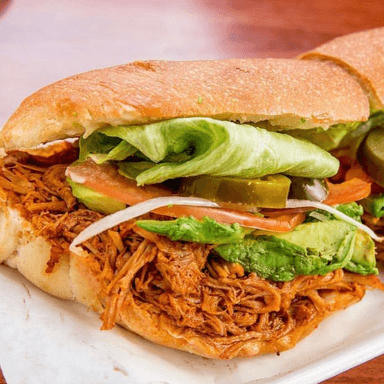 ARMA TU TORTA + TORTA CUBANA