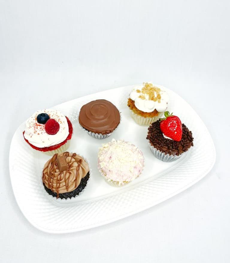 Charola 6 Cupcakes Surtidos