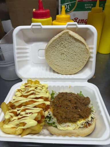 Hamburguesa de Carne Mechada