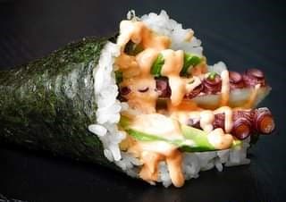 Temaki Tako Acevichado