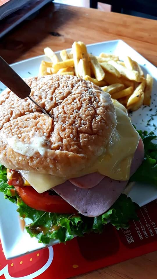 Hamburguesa con Papas