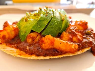 Tostadas de Camarón a la diabla