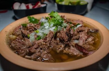 1/2 Orden Carne en su Jugo