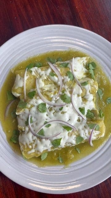 Enchiladas verdes