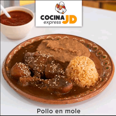 Pollo en mole