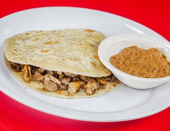 Quesadilla Campechana
