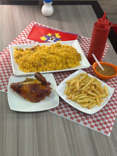 Combo Arroz Paisa + 1/2 pollo