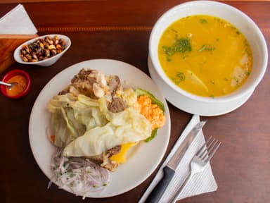Sancochado Especial con Pecho de 380 g