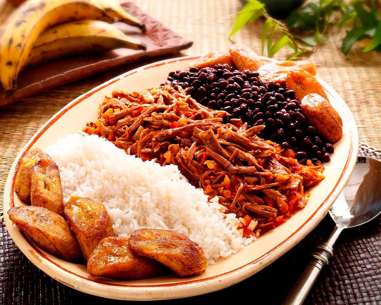 Menú Pabellón Criollo