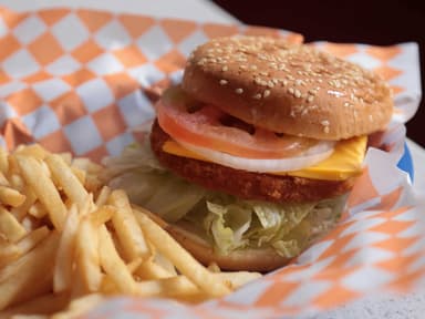 Combo 1 Hamburguesa Pollo con Queso