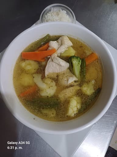 Sopa de Pollo
