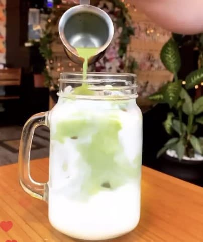 Iced Matcha Latte