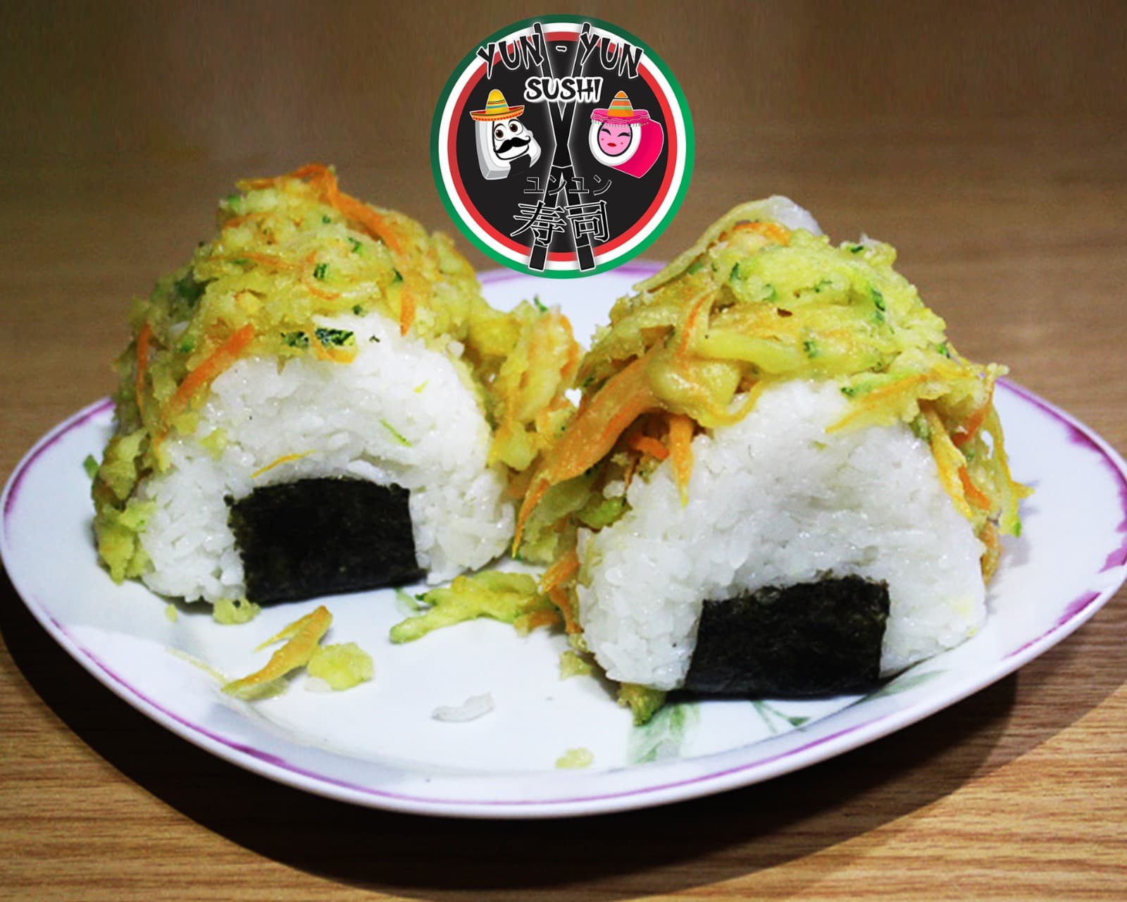 Oniguiri Salado con Kakiague