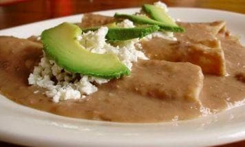 Enfrijoladas de Queso
