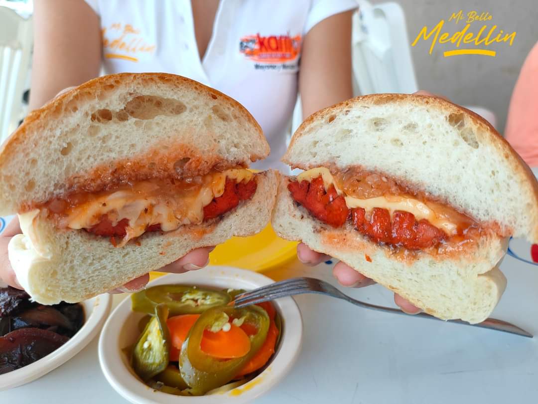 Combo Torta de Chorizo + Bebida
