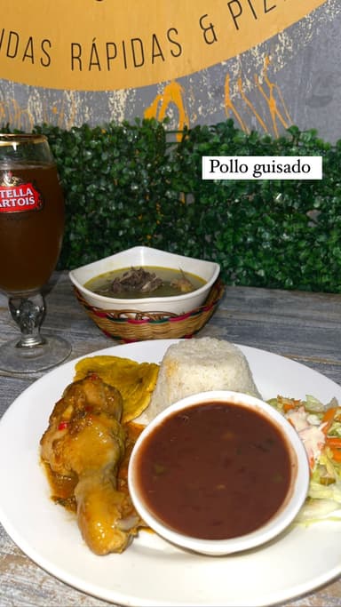 Pollo Guisado