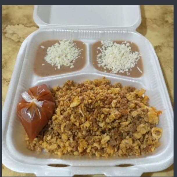 Chorizo con Huevo