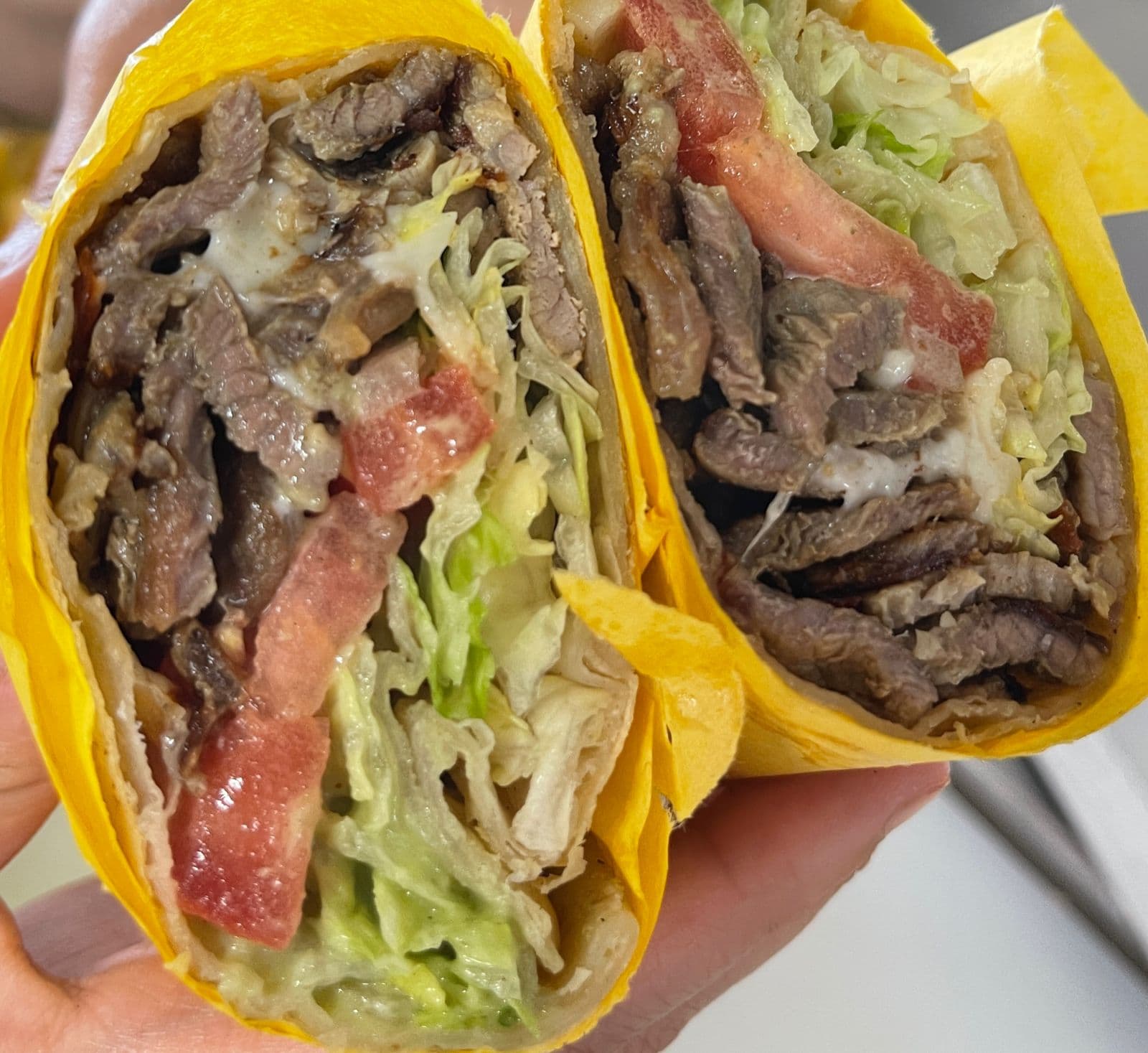 Combo - Burro de Pechuga + Papas + Soda