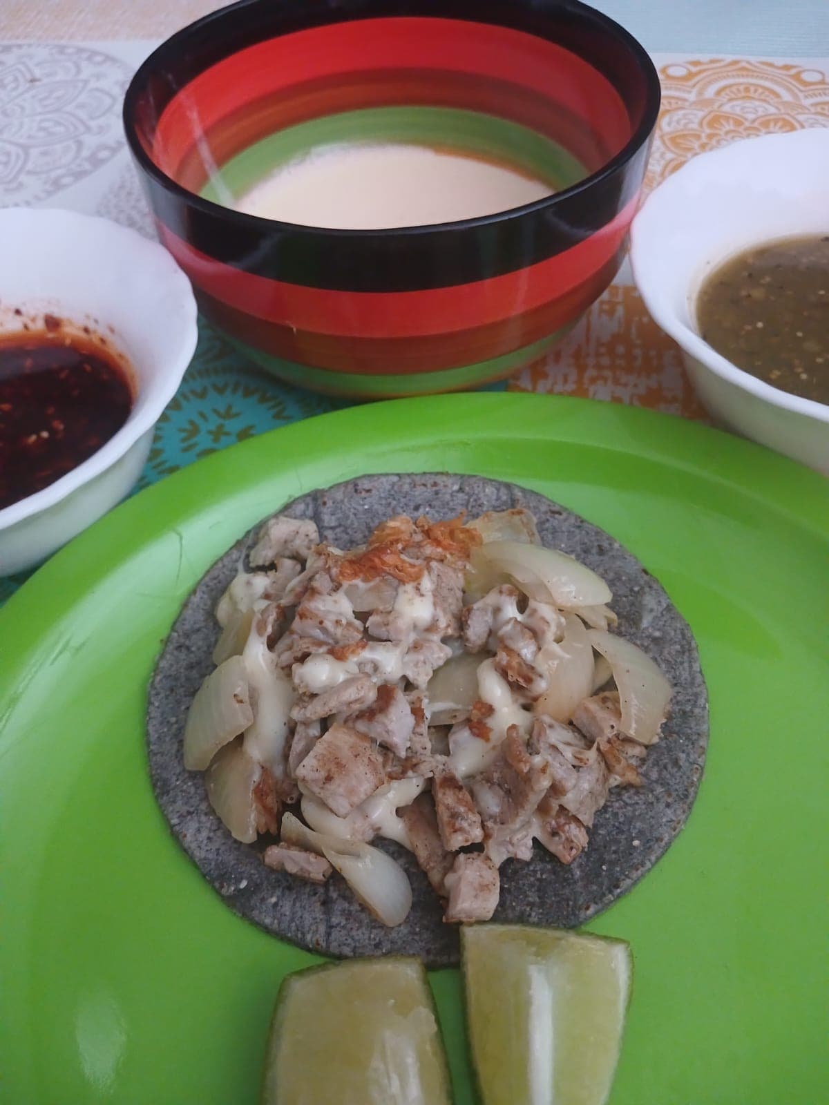 Taco de Maíz y queso (Pollo)