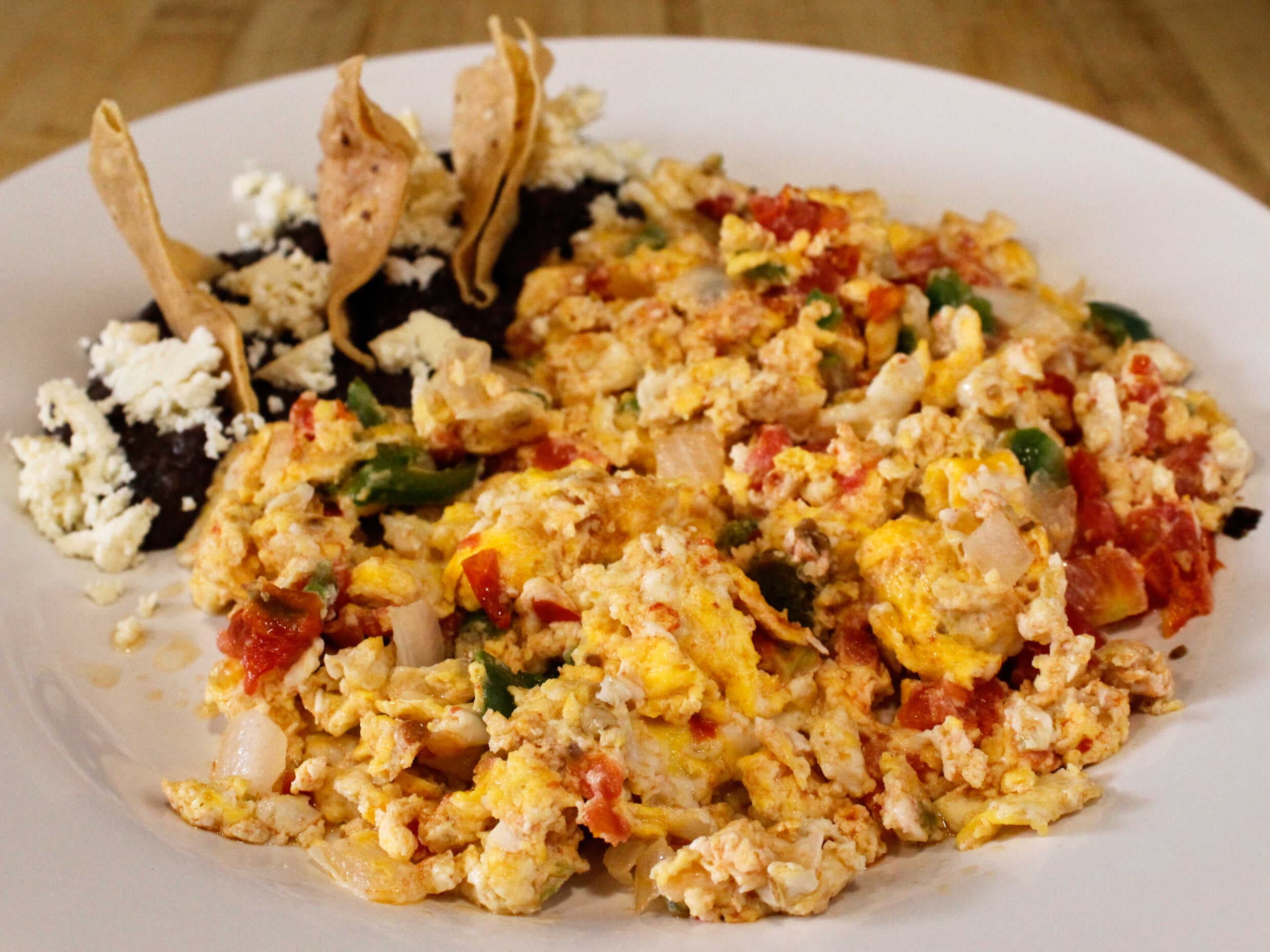 Huevos a la Mexicana , Tirados , Oaxaqueños al al